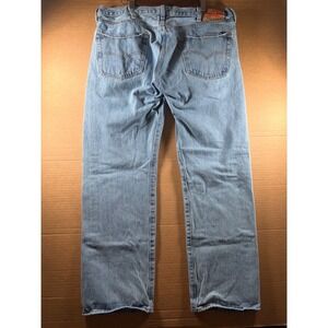 Levi's 501 Original Fit Jeans Mens 38x28 Light Wash Button Fly Straight Denim‎